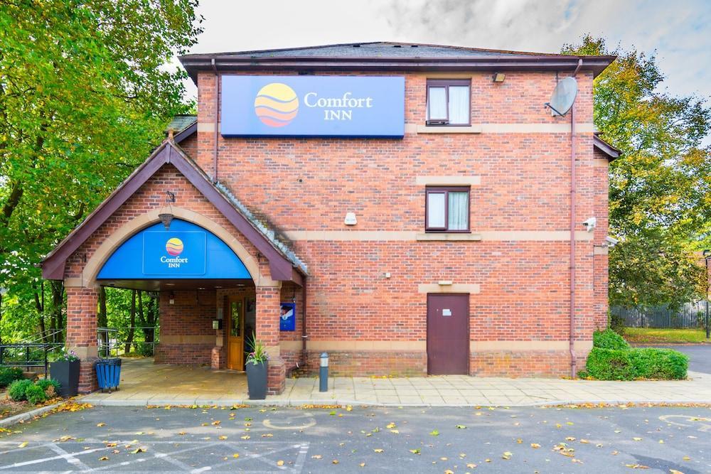 Comfort Inn Manchester North ميدلتون المظهر الخارجي الصورة
