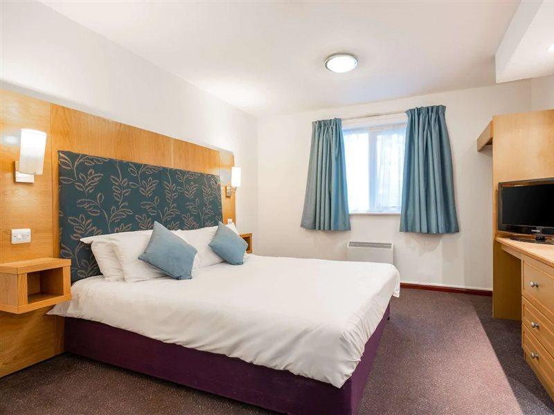 Comfort Inn Manchester North ميدلتون المظهر الخارجي الصورة